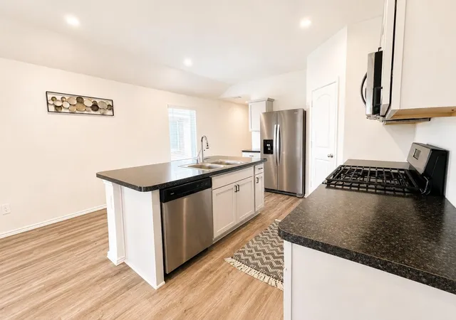 Photo 3 of Sale Pending at 5407 Portwood Acres Dr, Spring, TX 77373 | MLS# 5445608 | Listing updated on 2026-10-02