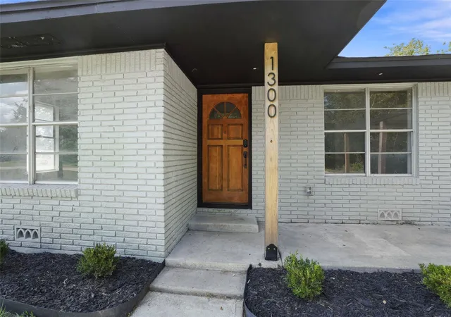 Photo 3 of Single family home for sale at 1300 Basin St, Bay City, TX 77414 | MLS# 51480359 | Listing updated on 2026-09-08