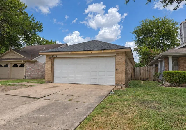Photo 2 of Single family home for sale at 2026 Greencourt Dr, Missouri City, TX 77489 | MLS# 73722482 | Listing updated on 2026-09-05