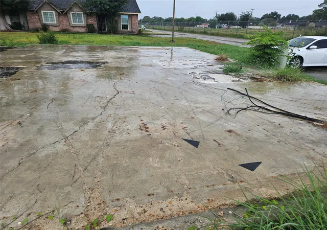 Photo 2 of Land for sale at 6867 Chasewood Dr, Missouri City, TX 77489 | MLS# 80903114 | Listing updated on 2026-09-12