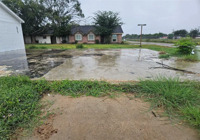Photo 3 of Land for sale at 6867 Chasewood Dr, Missouri City, TX 77489 | MLS# 80903114 | Listing updated on 2026-09-12