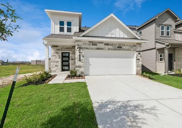 Photo 2 of Single family home for sale at 21830 Cypress Vine Dr, Splendora, TX 77372 | MLS# 12825282 | Listing updated on 2026-10-07