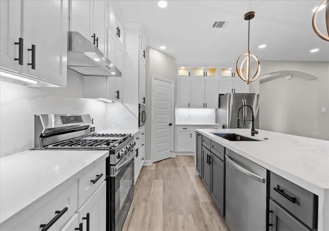 Photo 3 of Single family home for sale at 8309 Holiday Ln, Houston, TX 77075 | MLS# 75743788 | Listing updated on 2026-09-19