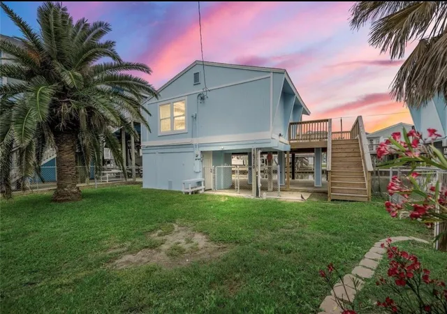 Photo 3 of Single family home for sale at 16710 Montego Way, Galveston, TX 77554 | MLS# 71285215 | Listing updated on 2026-09-21