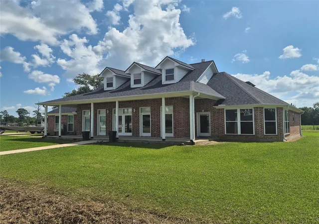 Photo 2 of Single family home for sale at 5326 Atkinson Cir, Orange, TX 77630 | MLS# 17635844 | Listing updated on 2026-10-02