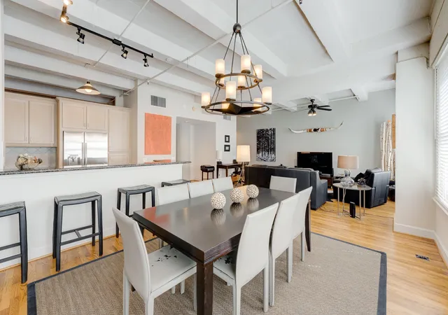 Photo 4 of Condo for sale at 1120 Texas St #5D, Houston, TX 77002 | MLS# 27619658 | Listing updated on 2026-09-04