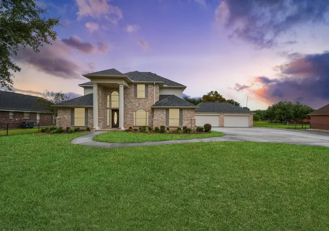 Photo 1 of Single family home for sale at 1209 Robinson Rd, La Porte, TX 77571 | MLS# 96768155 | Listing updated on 2026-10-04
