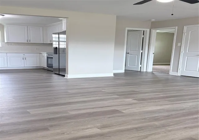 Photo 3 of Multi family home for sale at 608 County Rd 157, Alvin, TX 77511 | MLS# 83700324 | Listing updated on 2026-09-09