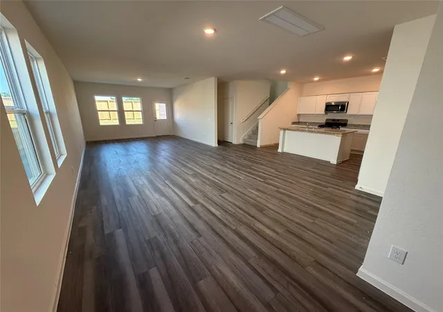 Photo 2 of Single family home for sale at 5918 Mercer St, Conroe, TX 77303 | MLS# 26724886 | Listing updated on 2026-09-20