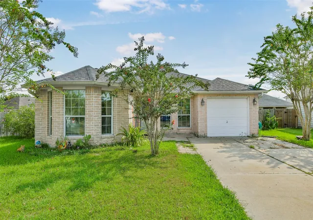 Photo 1 of Single family home for sale at 5301 Rio San Juan St, Rosharon, TX 77583 | MLS# 5868873 | Listing updated on 2026-09-23