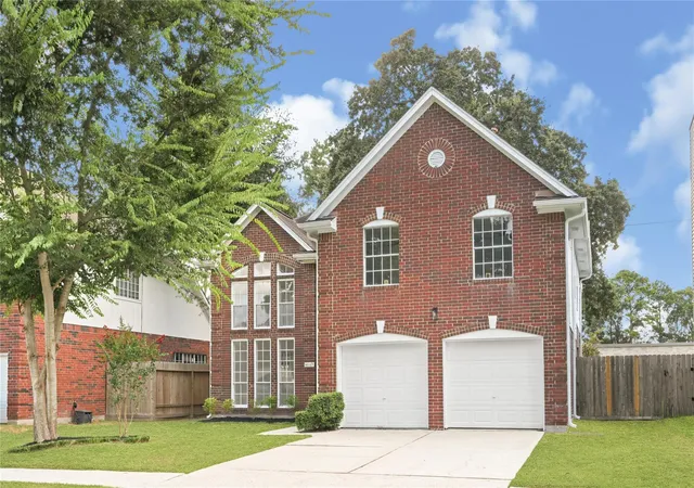 Photo 2 of Single family home for sale at 16027 Lakestone Dr, Tomball, TX 77377 | MLS# 77735633 | Listing updated on 2026-09-13