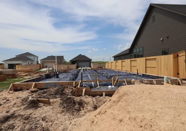 Photo 3 of Single family home for sale at 2715 Cottage Pl, Missouri City, TX 77459 | MLS# 88463410 | Listing updated on 2026-09-25