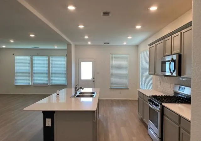 Photo 4 of Single family home for sale at 24019 Hawthorn Lakes Dr, New Caney, TX 77357 | MLS# 85189757 | Listing updated on 2026-09-11