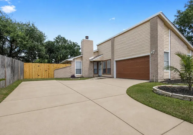 Photo 1 of Single family home for sale at 6922 Skyline Park Dr, Katy, TX 77449 | MLS# 96945889 | Listing updated on 2026-09-28