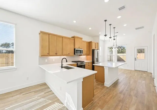 Photo 3 of Single family home for sale at 12802 Meadow Wind Way, Conroe, TX 77302 | MLS# 38949342 | Listing updated on 2026-09-18