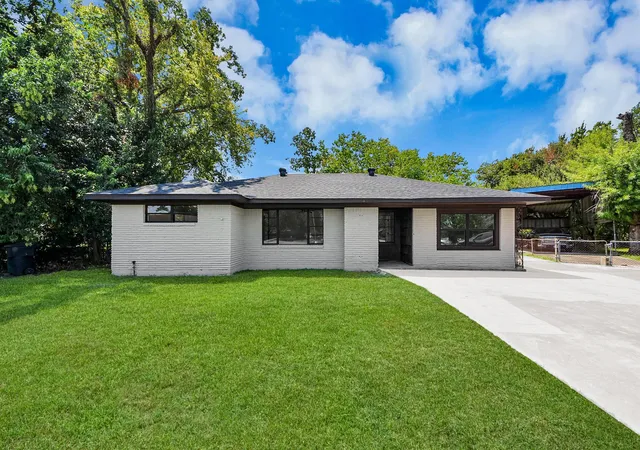 Photo 1 of Single family home for sale at 602 Gammon Dr, Houston, TX 77022 | MLS# 9771247 | Listing updated on 2026-09-04