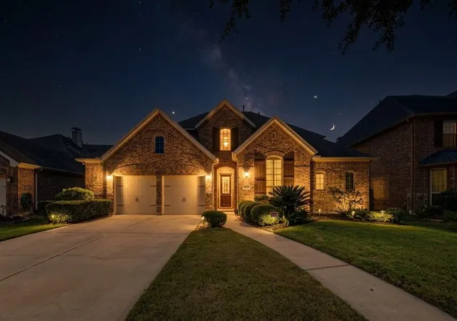 Photo 1 of Single family home for sale at 4226 Pebble Hts Ln, Sugar Land, TX 77479 | MLS# 50219540 | Listing updated on 2026-09-20