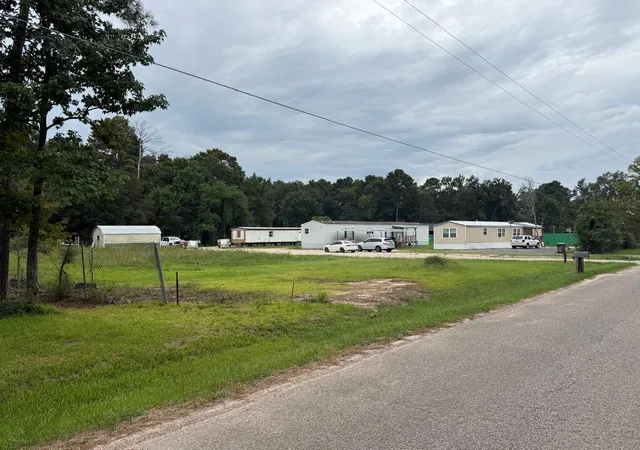 Photo 2 of Single family home for sale at 24169 Enloe Rd, Porter, TX 77365 | MLS# 89346804 | Listing updated on 2026-09-19
