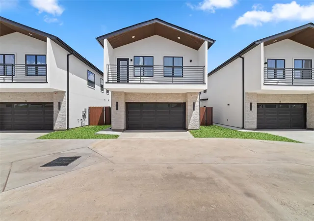 Photo 1 of Single family home for sale at 1811 N Spring Dr #7, Spring, TX 77373 | MLS# 36243192 | Listing updated on 2026-10-10