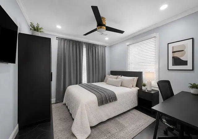 Photo 2 of Multi family home for sale at 609 Sealy St #Rear, Galveston, TX 77550 | MLS# 65360836 | Listing updated on 2026-09-16