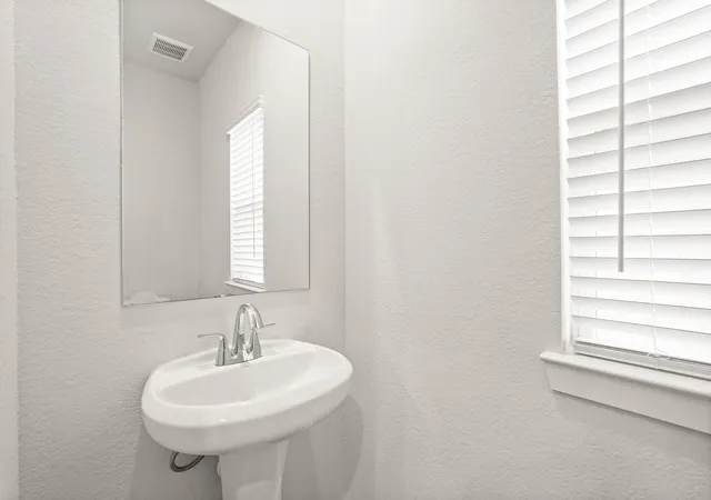 Photo 3 of Single family home for sale at 117 Rising Cedar Ln, Hockley, TX 77447 | MLS# 44422640 | Listing updated on 2026-09-27