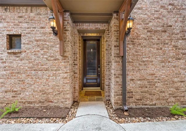 Townhouse for sale at 1909 Summer St, Houston, TX 77007 | MLS# 30862547