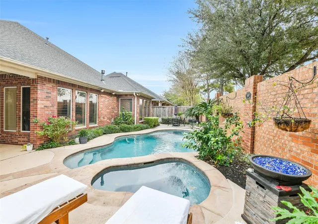 Photo 1 of Single family home for sale at 11413 Gallant Ridge Ln, Houston, TX 77082 | MLS# 61920113 | Listing updated on 2026-09-11