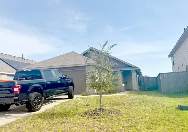 Photo 1 of Single family home for sale at 934 Silver Birch Branch, Magnolia, TX 77354 | MLS# 88958127 | Listing updated on 2026-09-01