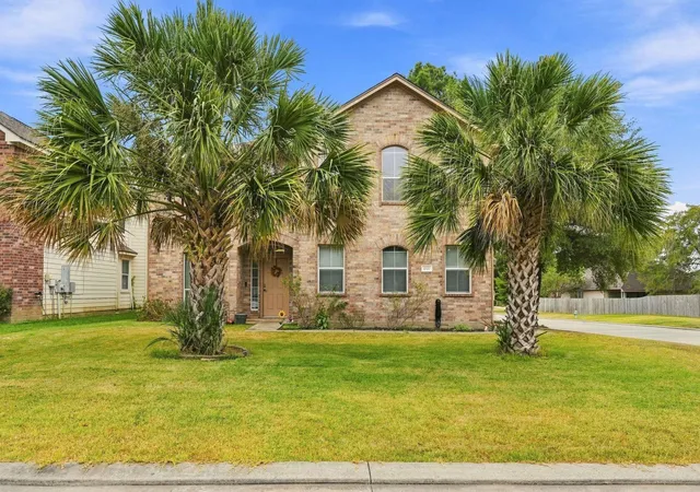Photo 1 of Single family home for sale at 1000 Arbor Way, Conroe, TX 77303 | MLS# 94158552 | Listing updated on 2026-09-11