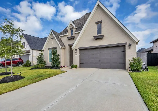 Photo 1 of Single family home for sale at 19322 Seabiscuit Stable Trl, Tomball, TX 77377 | MLS# 25599380 | Listing updated on 2026-10-09