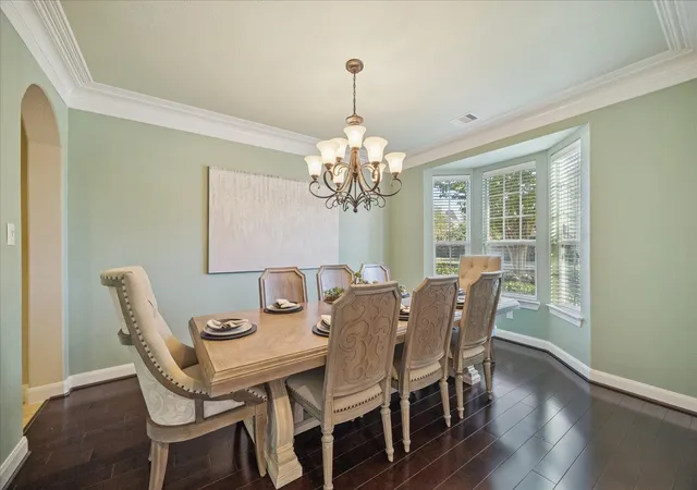 Photo 4 of Single family home for sale at 410 Mcallister Ave, Sugar Land, TX 77479 | MLS# 80888593 | Listing updated on 2026-10-07