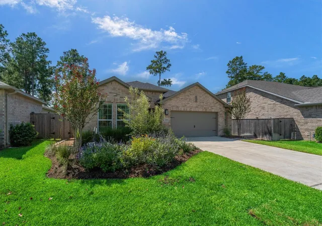 Single family home for sale at 313 Royal Lily Trl, Montgomery, TX 77316 | MLS# 8261267