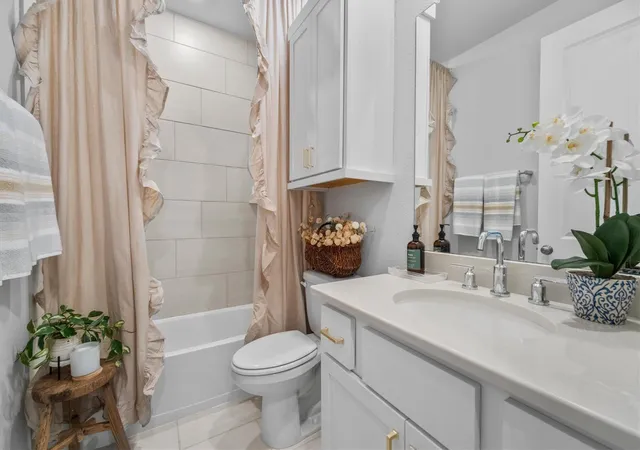 Photo 3 of Single family home for sale at 313 Royal Lily Trl, Montgomery, TX 77316 | MLS# 8261267 | Listing updated on 2026-10-09