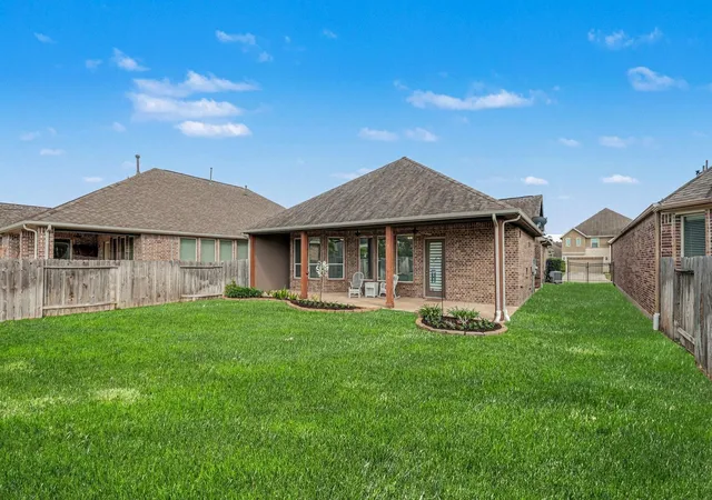 Photo 3 of Single family home for sale at 7434 Kearney Hl Ln, Spring, TX 77389 | MLS# 5651028 | Listing updated on 2026-09-12