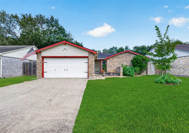 Photo 1 of Single family home for sale at 1430 Ashwood Dr, Sugar Land, TX 77498 | MLS# 25789384 | Listing updated on 2026-09-20