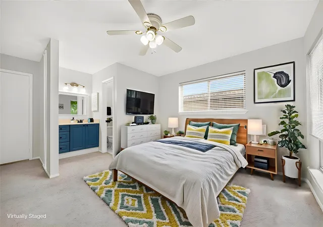 Photo 3 of Single family home for sale at 1430 Ashwood Dr, Sugar Land, TX 77498 | MLS# 25789384 | Listing updated on 2026-09-20