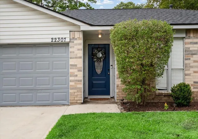 Photo 2 of Single family home for sale at 22307 Roseville Dr, Spring, TX 77389 | MLS# 89017031 | Listing updated on 2026-09-05