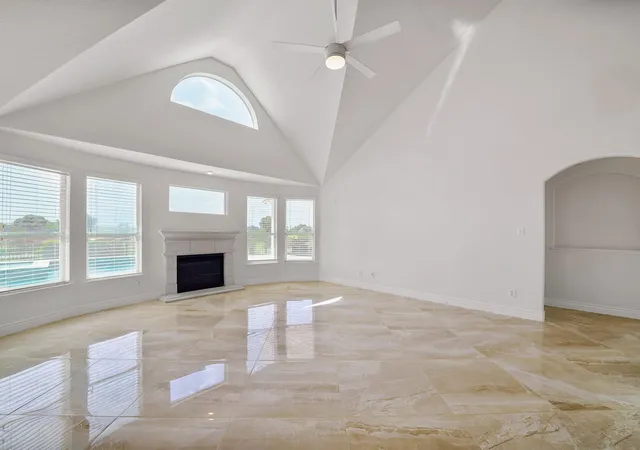 Photo 4 of Single family home for sale at 5611 Horseshoe Fls, Missouri City, TX 77459 | MLS# 27225001 | Listing updated on 2026-09-11