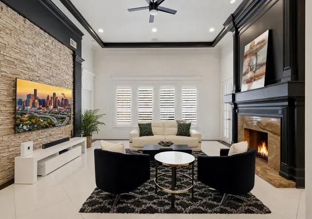 Photo 4 of Single family home for sale at 263 Wood Loop St, Houston, TX 77015 | MLS# 32272240 | Listing updated on 2026-09-22