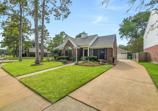 Photo 2 of Single family home for sale at 15403 Freestone Peach Ln, Cypress, TX 77433 | MLS# 19598739 | Listing updated on 2026-09-22