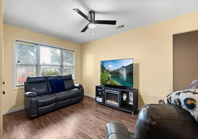 Photo 3 of Single family home for sale at 3117 Babin Dr, Texas City, TX 77590 | MLS# 54630986 | Listing updated on 2026-10-05