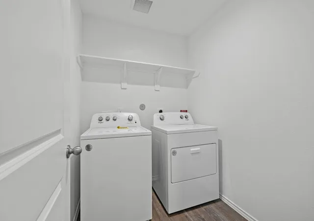 Photo 3 of Single family home for sale at 5710 Vintage Oakmont Dr, Spring, TX 77373 | MLS# 53646203 | Listing updated on 2026-10-12