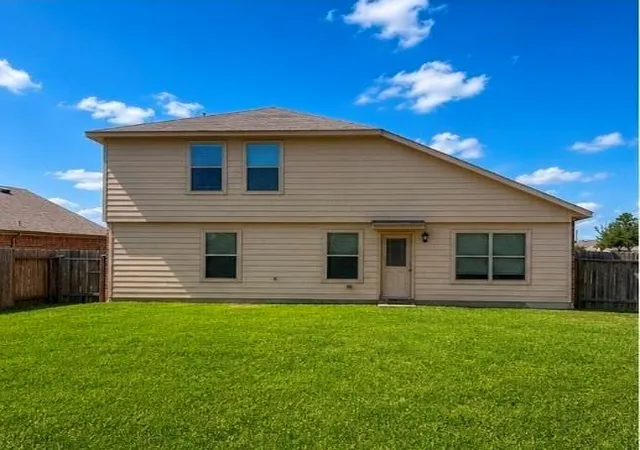 Photo 3 of Sale Pending at 2634 Prancing Strm Dr, Spring, TX 77373 | MLS# 6458653 | Listing updated on 2026-10-22