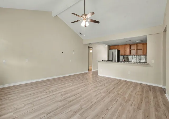 Photo 4 of Sale Pending at 1864 Bimini Way, Seabrook, TX 77586 | MLS# 39870400 | Listing updated on 2026-09-18