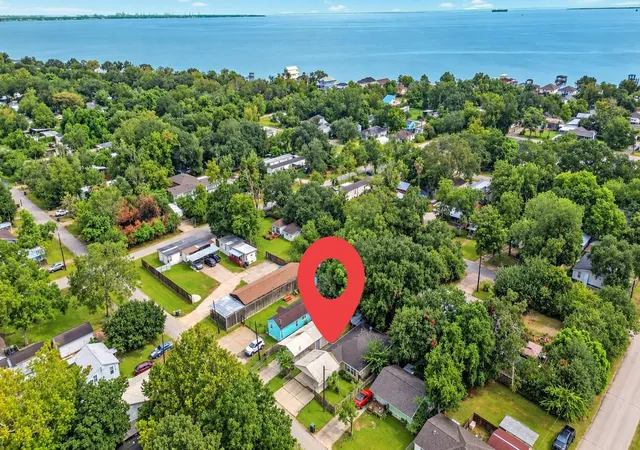 Photo 2 of Single family home for sale at 4221 Darby St, Bacliff, TX 77518 | MLS# 51509821 | Listing updated on 2026-09-08
