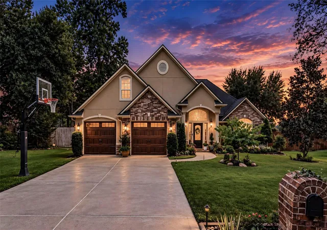 Photo 1 of Sale Pending at 131 S Park Dr, Montgomery, TX 77356 | MLS# 59395853 | Listing updated on 2026-10-06