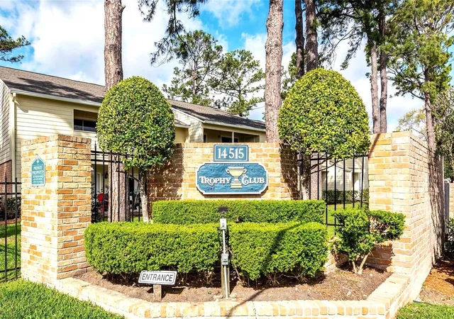 Photo 2 of Townhouse for sale at 14555 Wunderlich Dr #2609, Houston, TX 77069 | MLS# 13974435 | Listing updated on 2026-09-05