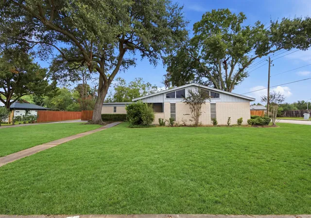Photo 1 of Sale Pending at 3135 Main Ave, Rosenberg, TX 77471 | MLS# 97659209 | Listing updated on 2026-09-24