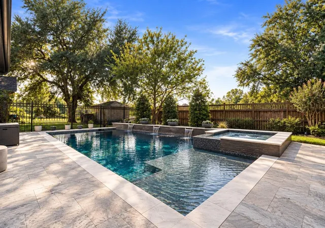 Photo 3 of Sale Pending at 3026 Country Clb Dr, Pearland, TX 77581 | MLS# 29249211 | Listing updated on 2026-10-04