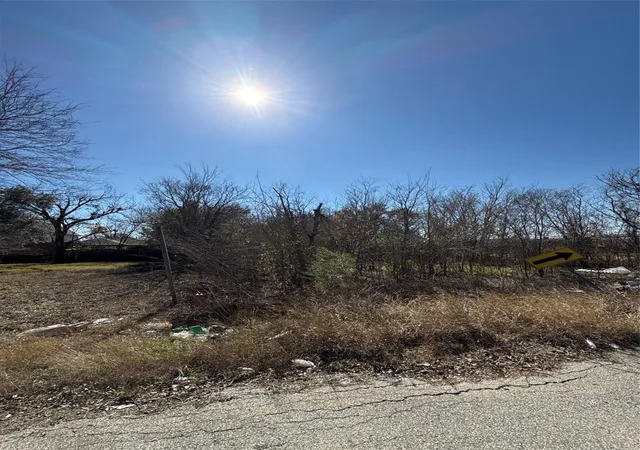 Photo 4 of Land for sale at 7726 Booker St, Houston, TX 77028 | MLS# 8347256 | Listing updated on 2026-09-10
